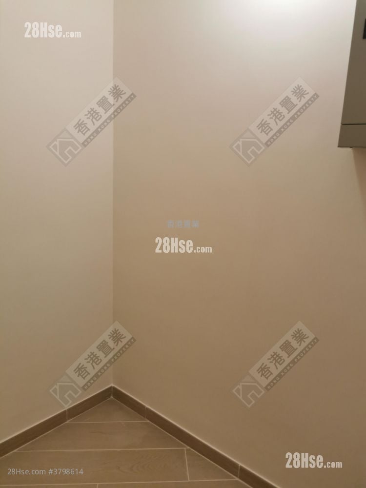 Lp10 Rental 2 Bedrooms , 2 Bathrooms 640 ft²