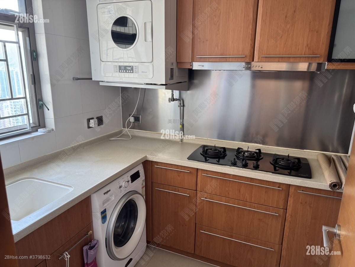 君傲湾 售盘 3 房 , 2 浴室 787 平方尺