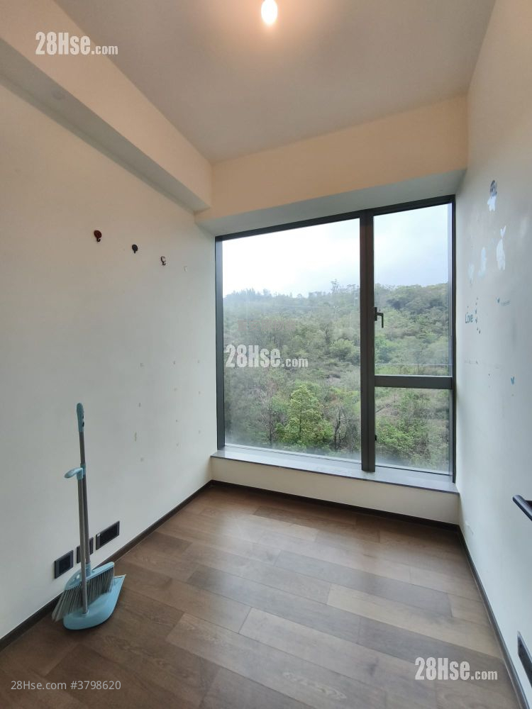 上源 售盘 3 房 , 2 浴室 755 平方尺