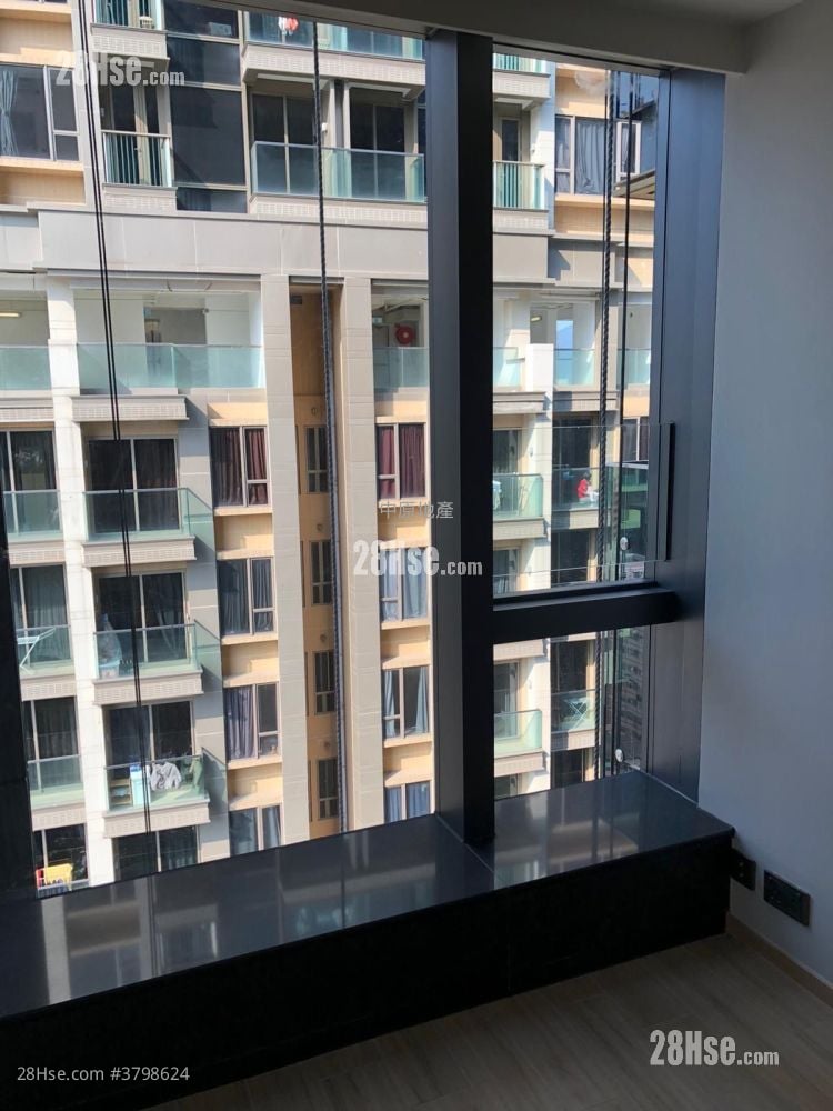 主人房: 利奥坊凯岸 售盘 1 房 , 1 浴室 248 平方尺