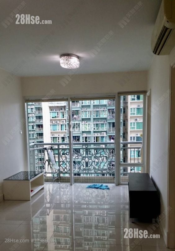 Metro Town Sell 3 Bedrooms , 1 Bathroom 594 ft²