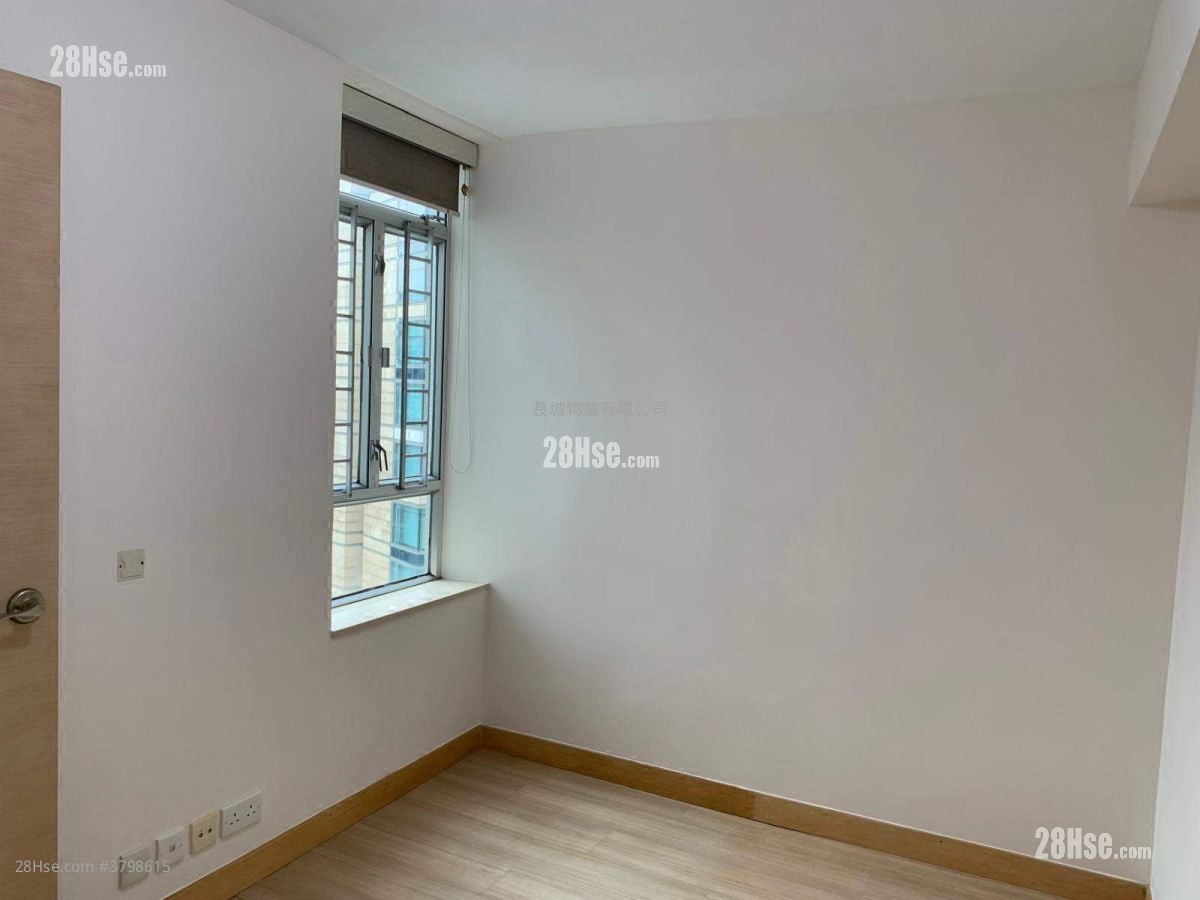 Kornhill Garden Sell 2 Bedrooms , 1 Bathroom 484 ft²