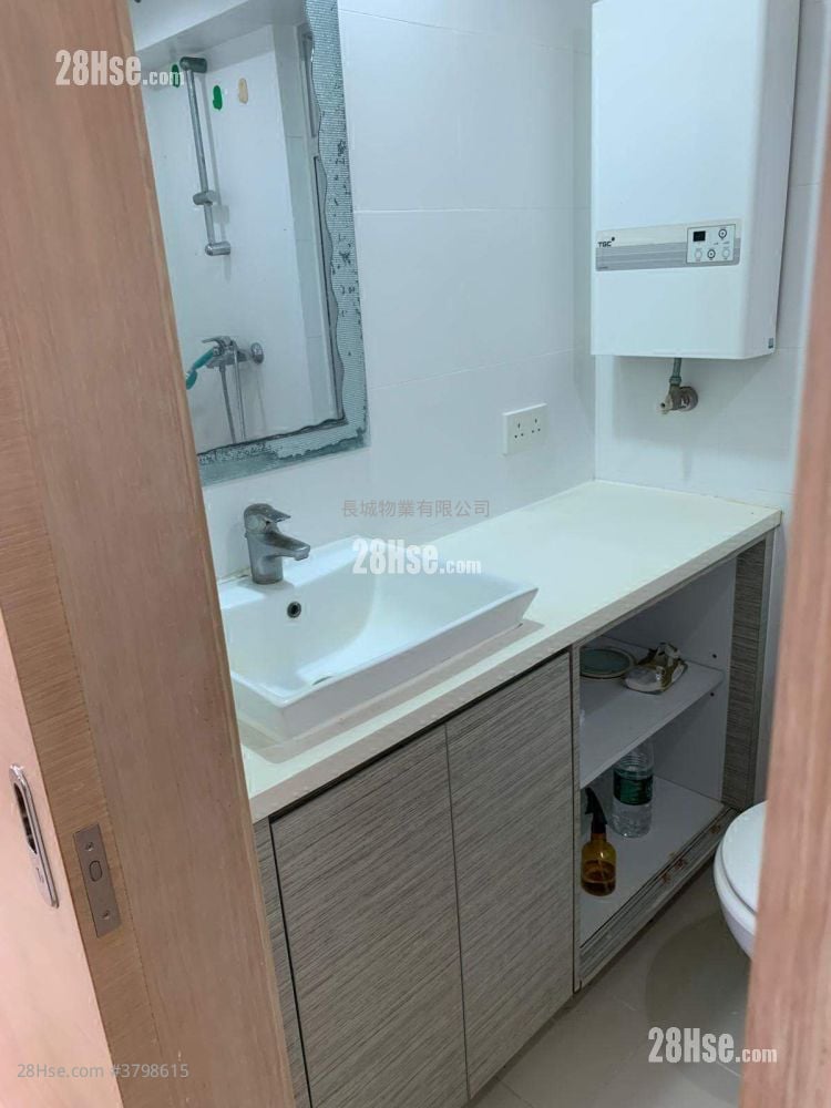 Kornhill Garden Sell 2 Bedrooms , 1 Bathroom 484 ft²