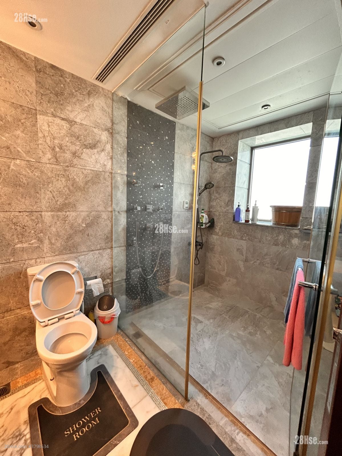 Celestial Heights Sell 3 Bedrooms , 3 Bathrooms 1,975 ft²