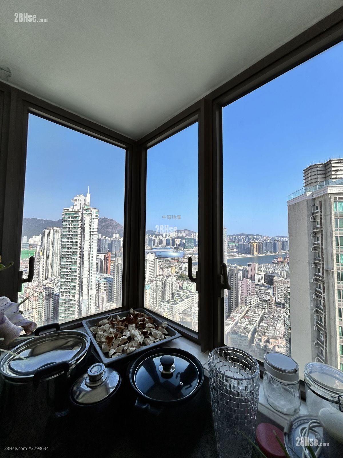 Celestial Heights Sell 3 Bedrooms , 3 Bathrooms 1,975 ft²