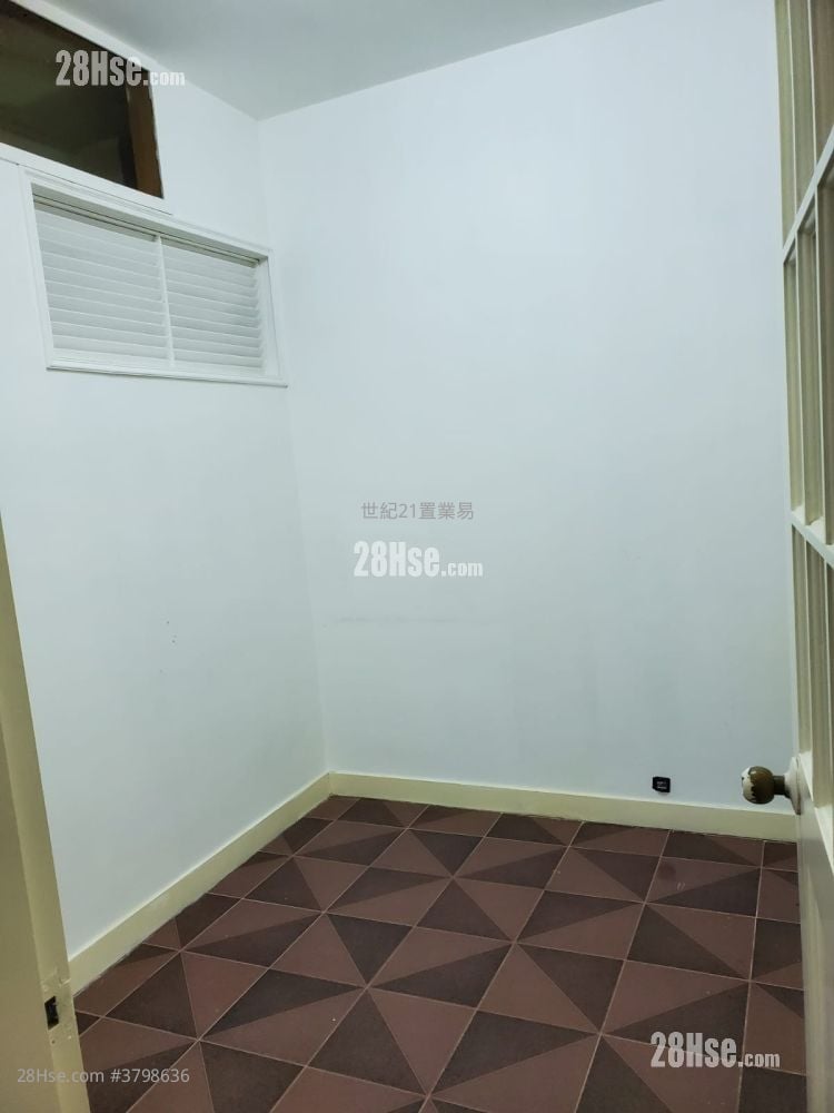 吴淞大楼 售盘 2 房 , 1 浴室 510 平方尺