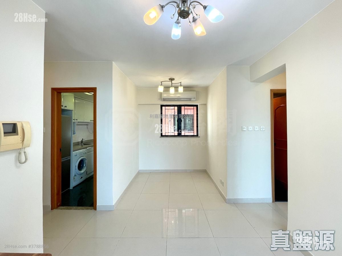 南丰广场 租盘 2 房 , 1 浴室 454 平方尺