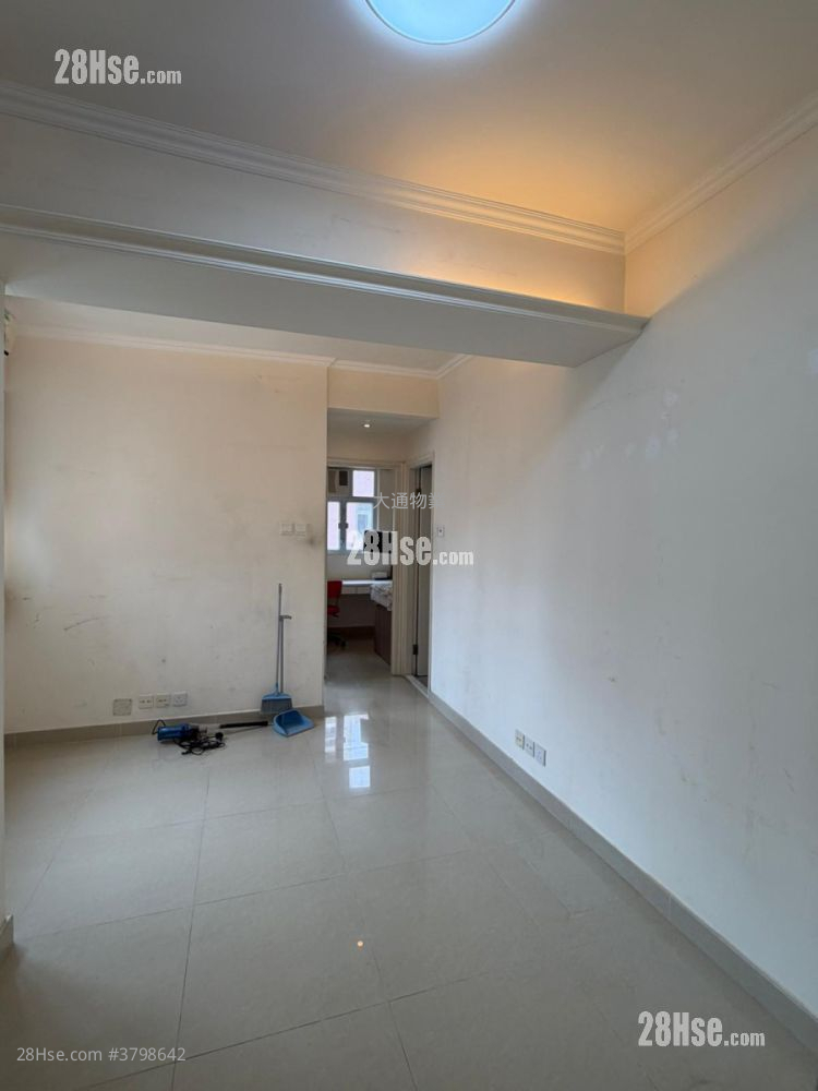 永华大厦 售盘 2 房 , 1 浴室 326 平方尺