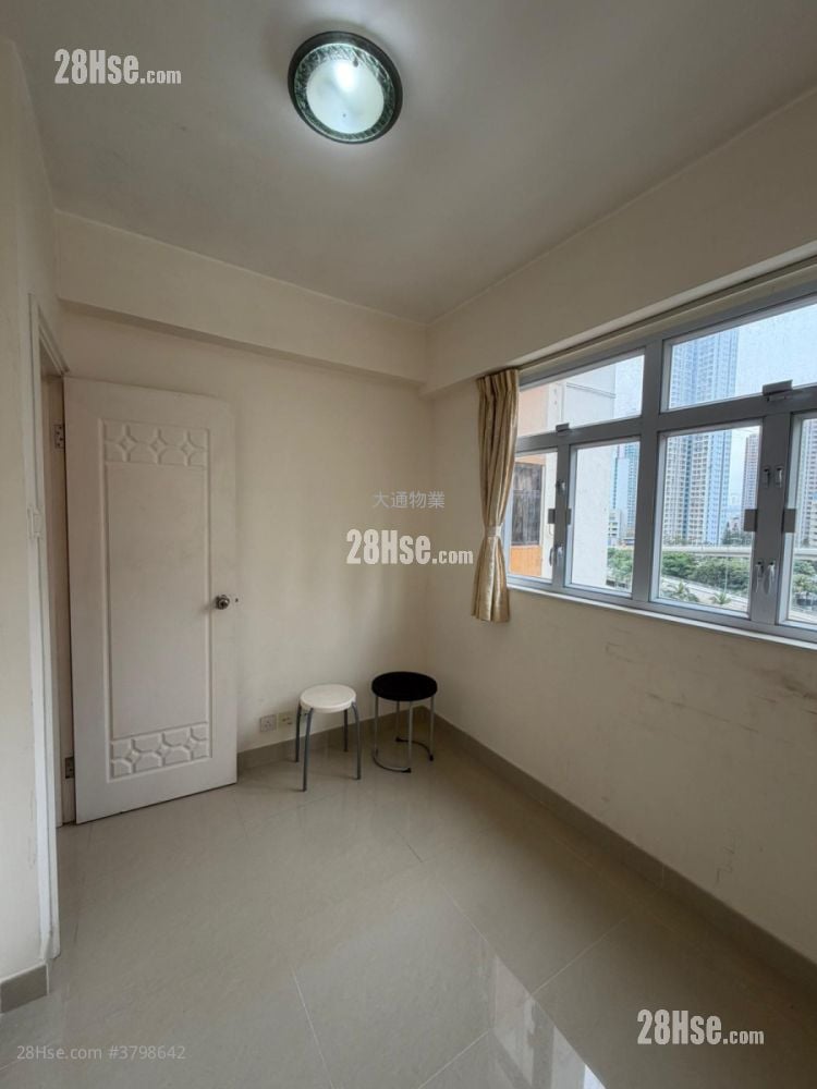 永华大厦 售盘 2 房 , 1 浴室 326 平方尺