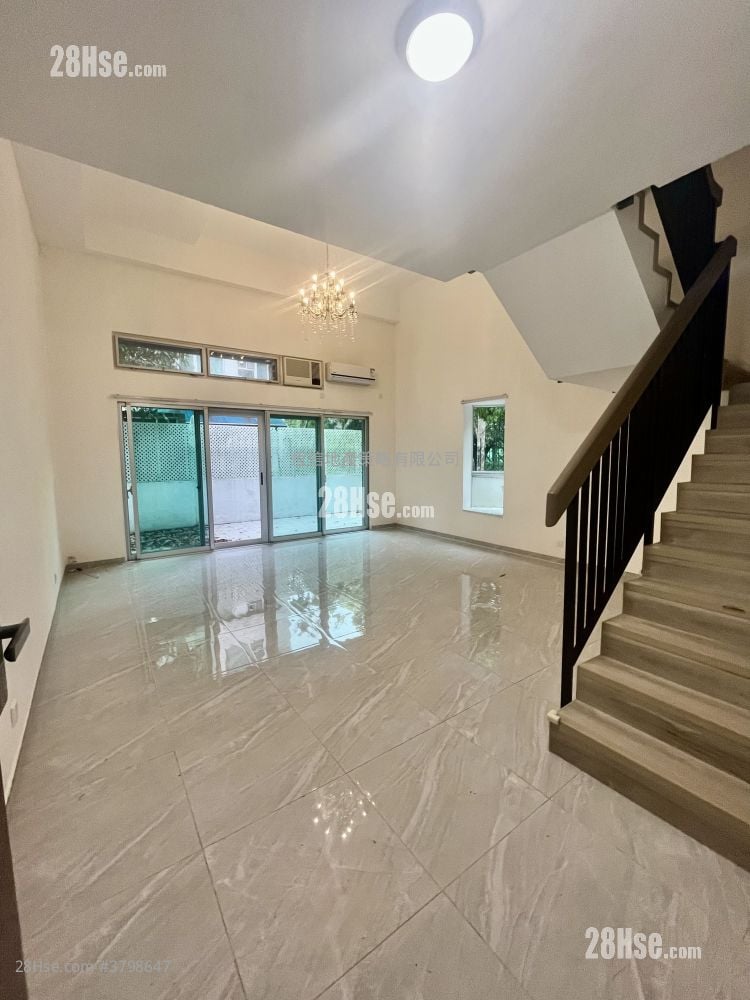 加州花园 售盘 3 房 , 2 浴室 1,371 平方尺