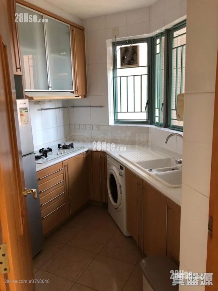 维景湾畔 售盘 3 房 693 平方尺