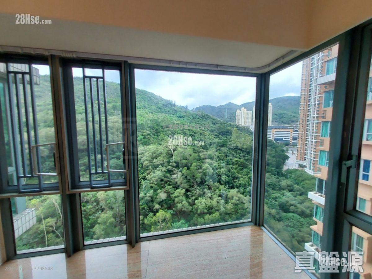 维景湾畔 售盘 3 房 693 平方尺