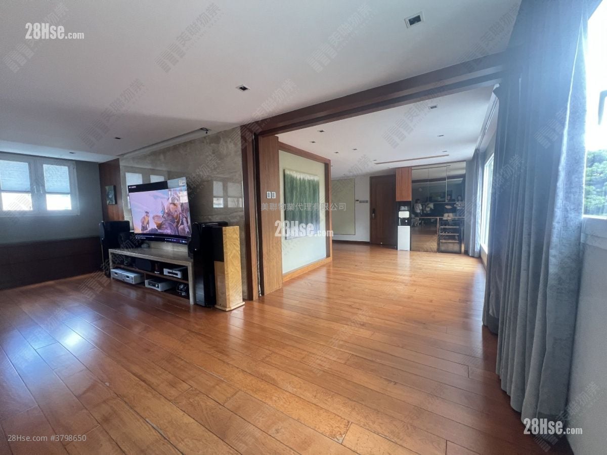 锦绣花园 售盘 4 房 , 3 浴室 950 平方尺