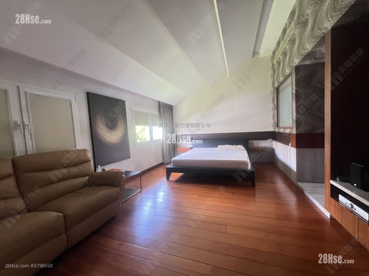 锦绣花园 售盘 4 房 , 3 浴室 950 平方尺