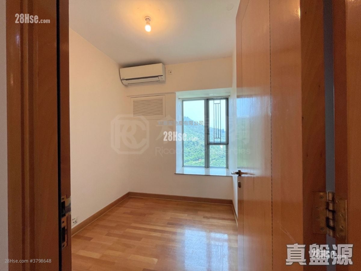 维景湾畔 售盘 3 房 693 平方尺