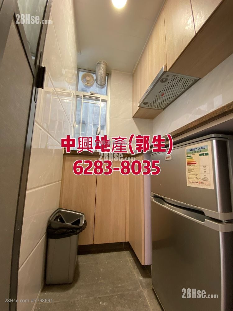 广兴大厦 售盘 2 房 , 1 浴室 239 平方尺