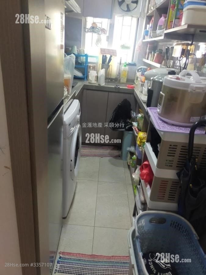 采颐花园 售盘 3 房 , 2 浴室 588 平方尺