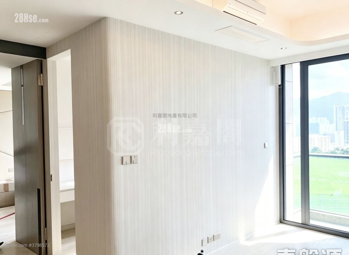 天铸 售盘 3 房 1,237 平方尺