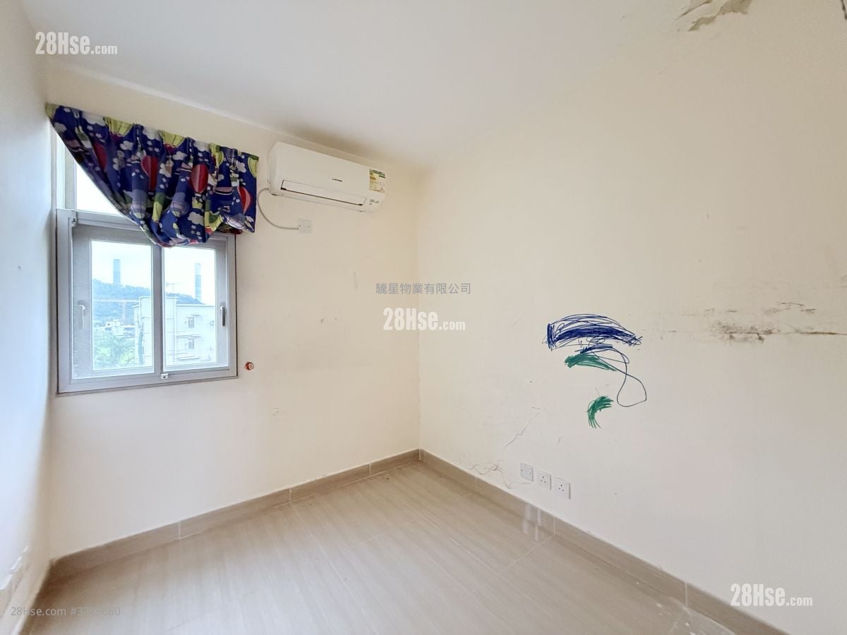 Village Sell 3 Bedrooms , 1 Bathroom 700 ft²