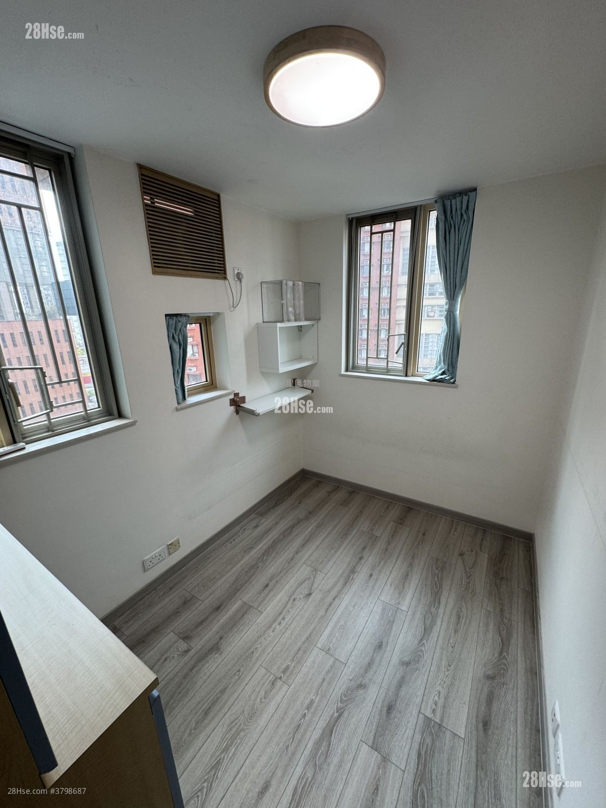 海滨南岸 售盘 2 房 , 1 浴室 481 平方尺