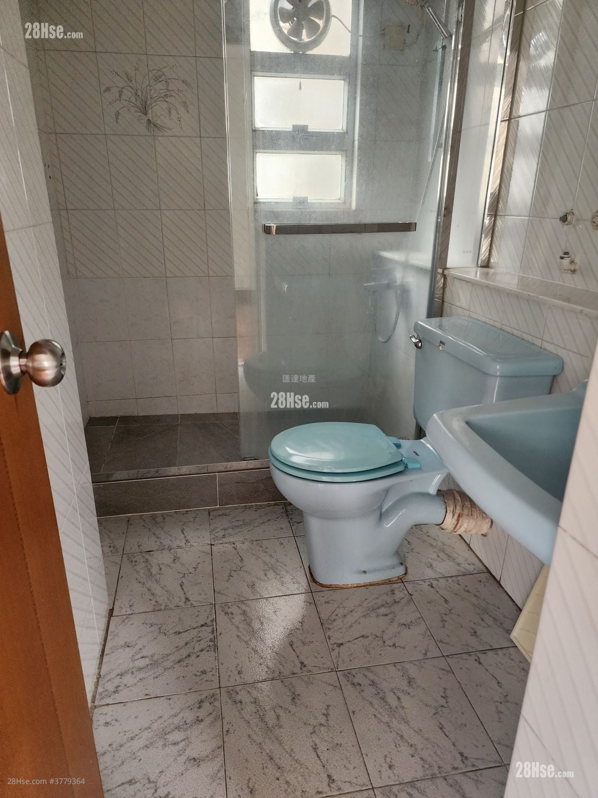 美孚新邨 售盘 907 平方尺