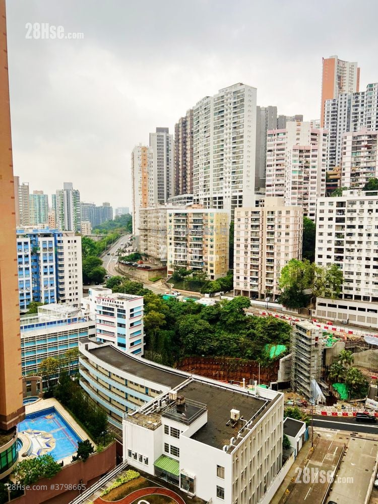 富泽花园 售盘 3 房 , 2 浴室 652 平方尺