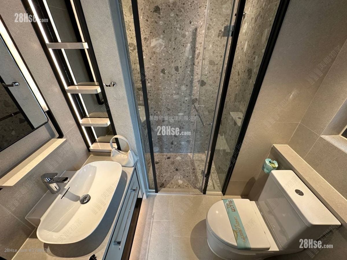 Silicon Hill Sell 2 Bedrooms 416 ft²