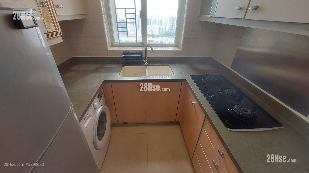 The Orchards Sell 3 Bedrooms , 2 Bathrooms 752 ft²