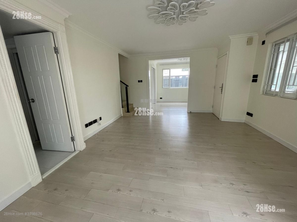 Fairview Park Sell 3 Bedrooms 1,035 ft²