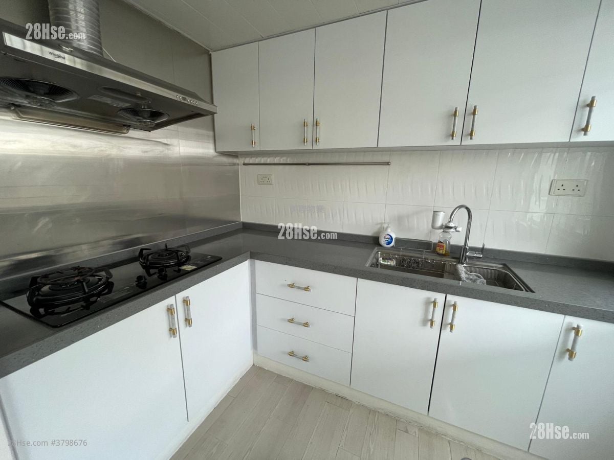 Fairview Park Sell 3 Bedrooms 1,035 ft²