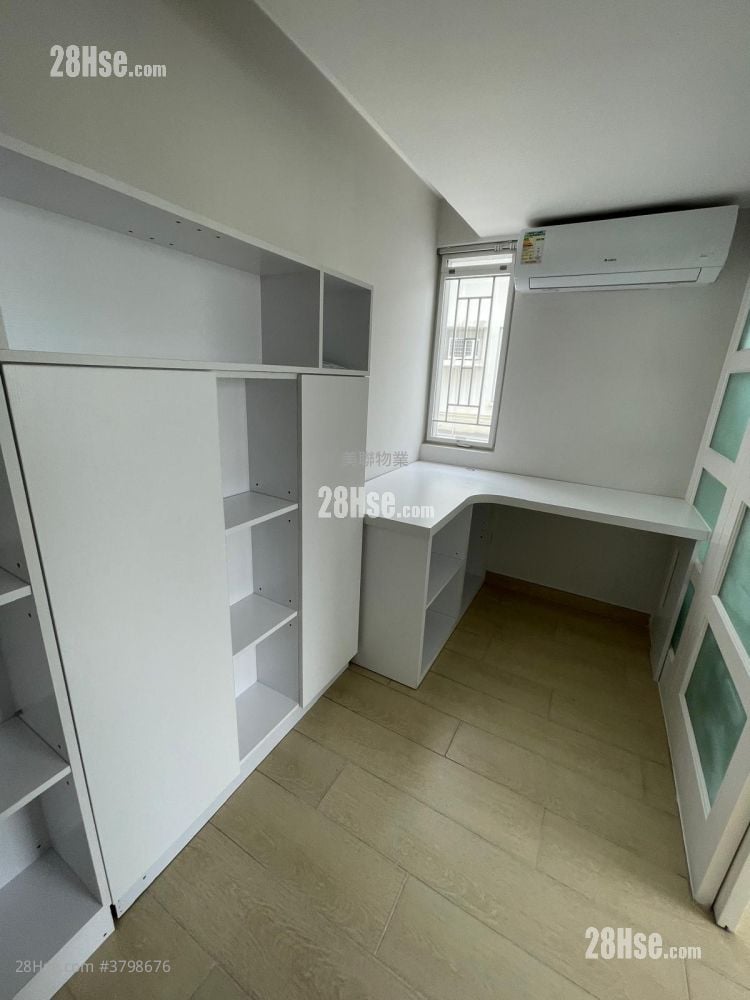 Fairview Park Sell 3 Bedrooms 1,035 ft²