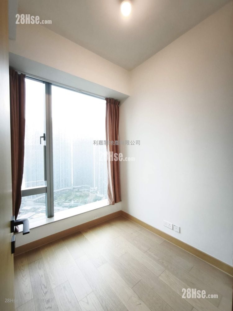 MALIBU 租盘 2 房 , 1 浴室 458 平方尺