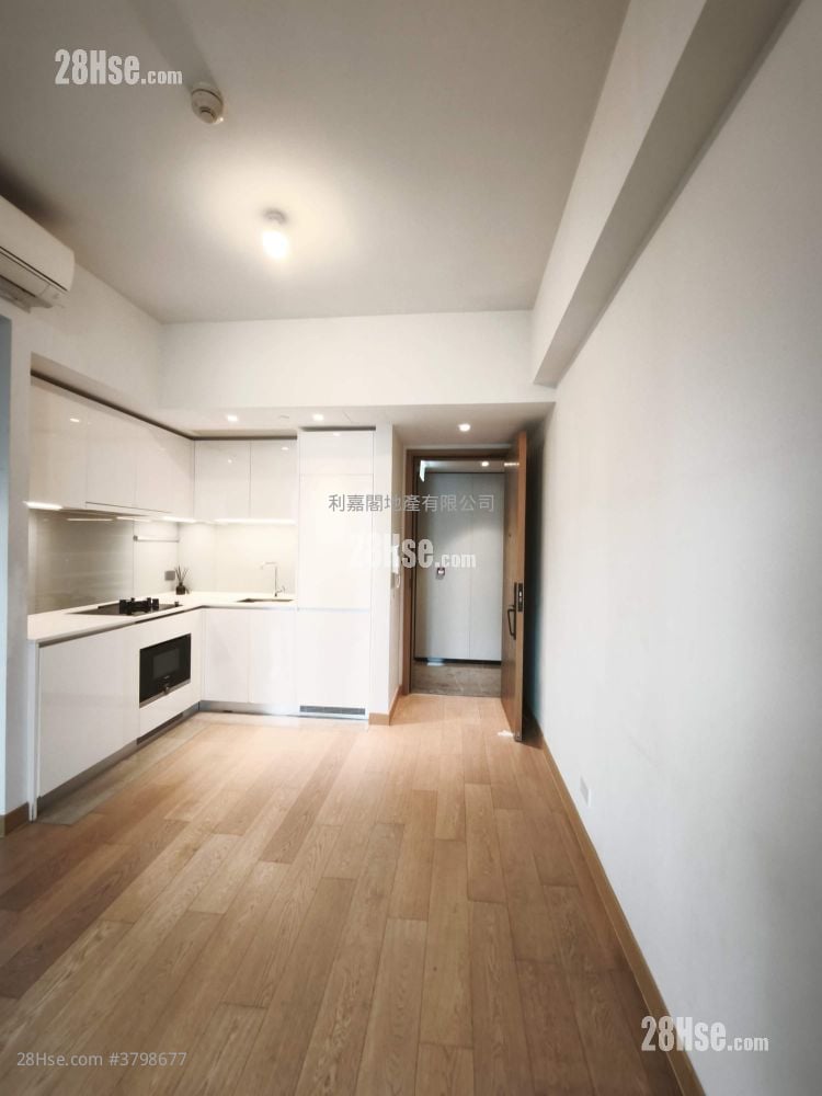 MALIBU 租盘 2 房 , 1 浴室 458 平方尺