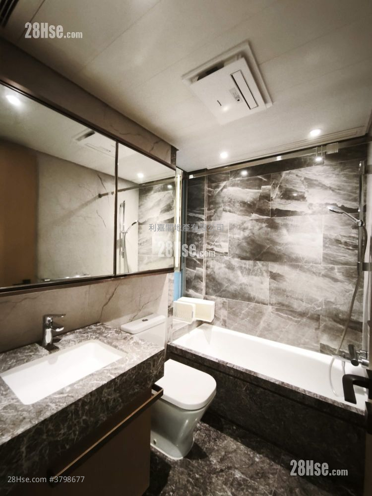 MALIBU 租盘 2 房 , 1 浴室 458 平方尺