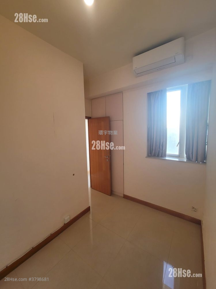 Indihome Sell 2 Bedrooms , 1 Bathroom 424 ft²