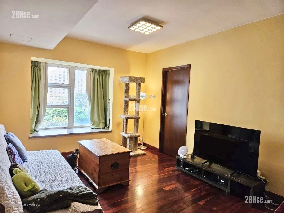 Palm Beach Sell 3 Bedrooms , 3 Bathrooms 1,556 ft²