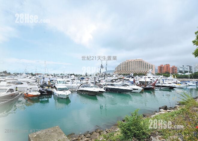 Palm Beach Sell 3 Bedrooms , 3 Bathrooms 1,556 ft²