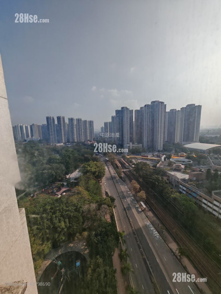 嘉湖山庄 售盘 3 房 , 2 浴室 633 平方尺