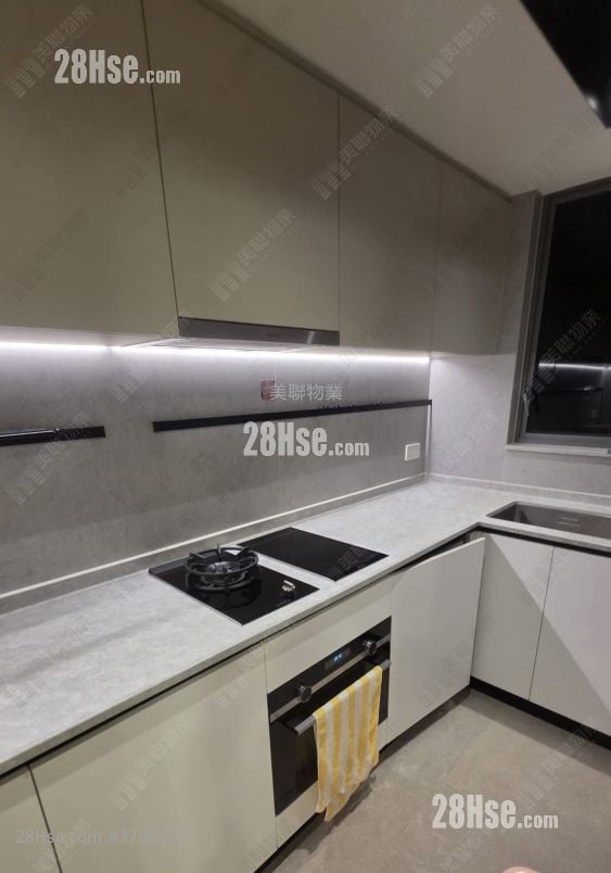 Novo Land 售盘 3 房 686 平方尺