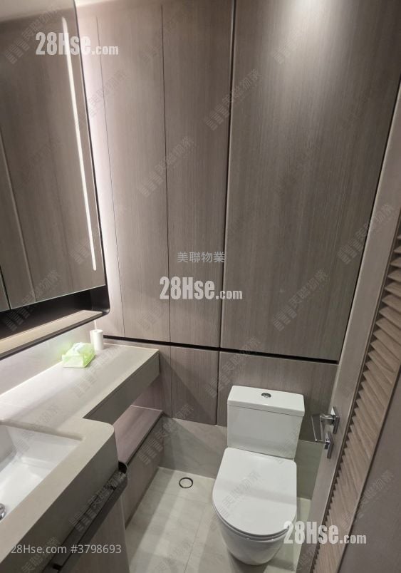 Novo Land 售盘 3 房 686 平方尺