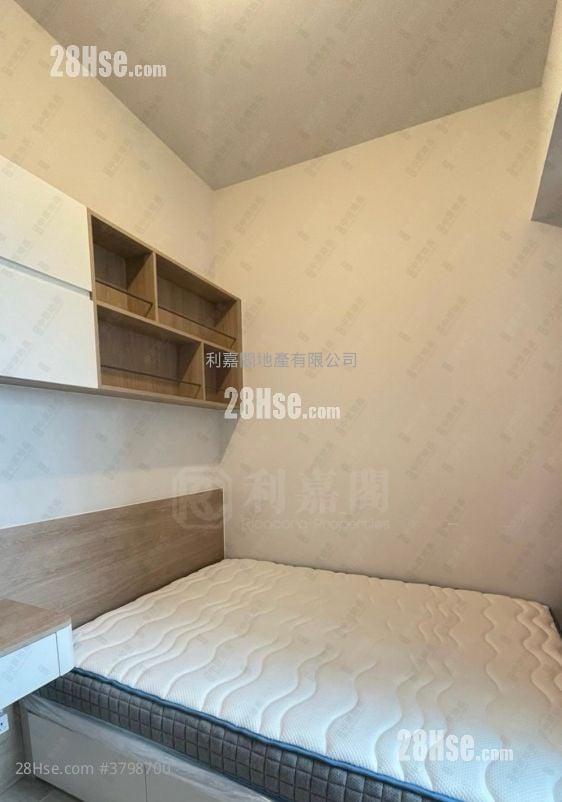 The Pavilia Forest Rental 2 Bedrooms , 1 Bathroom 437 ft²