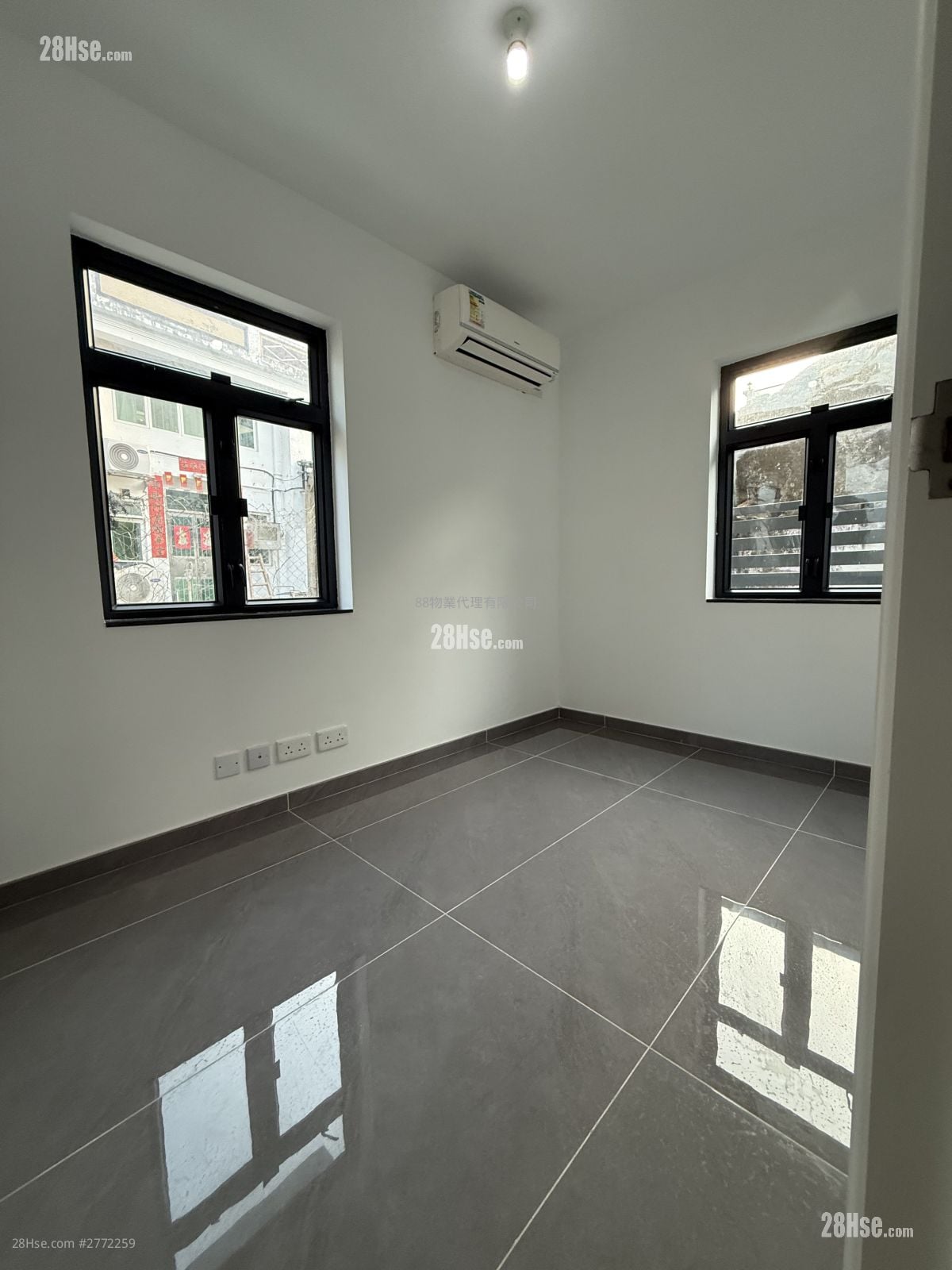 Village Sell 3 Bedrooms , 1 Bathroom 650 ft²