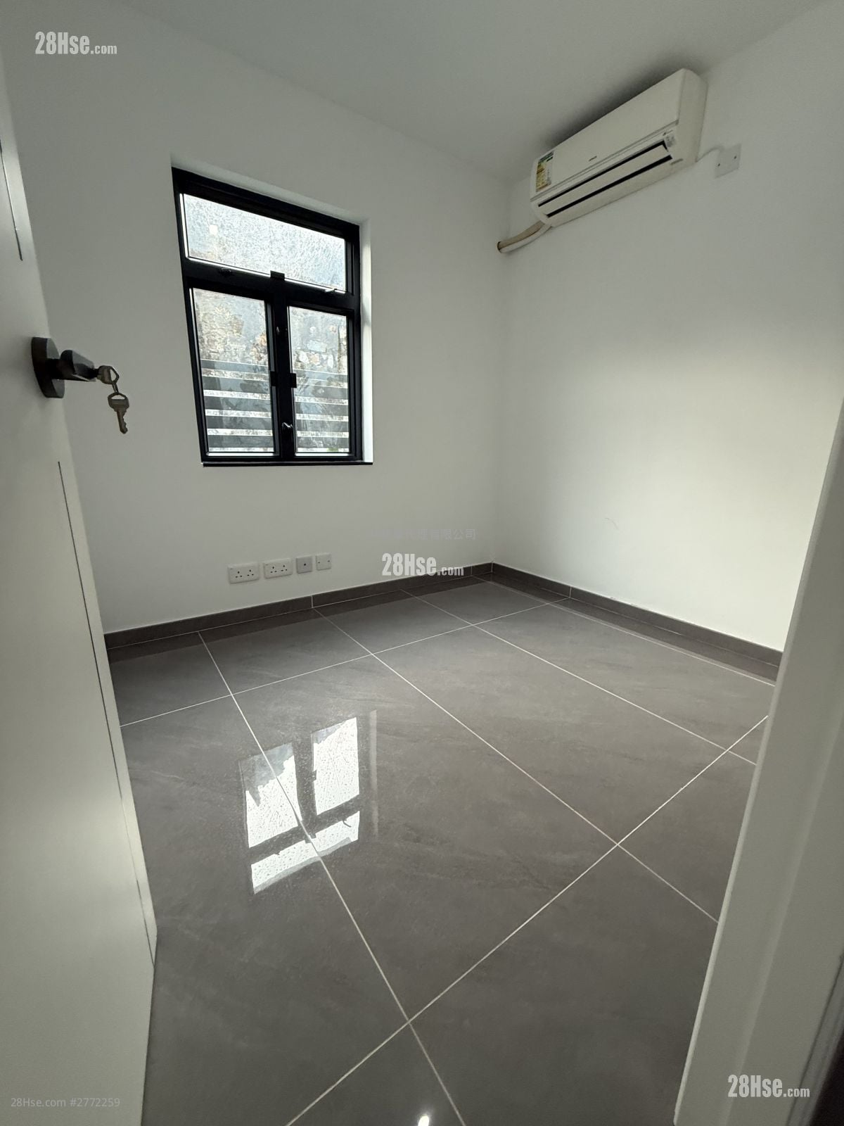 Village Sell 3 Bedrooms , 1 Bathroom 650 ft²