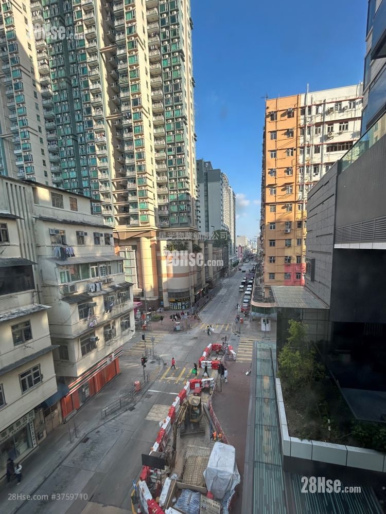 Wan Tin Building Sell 2 Bedrooms , 1 Bathroom 470 ft²