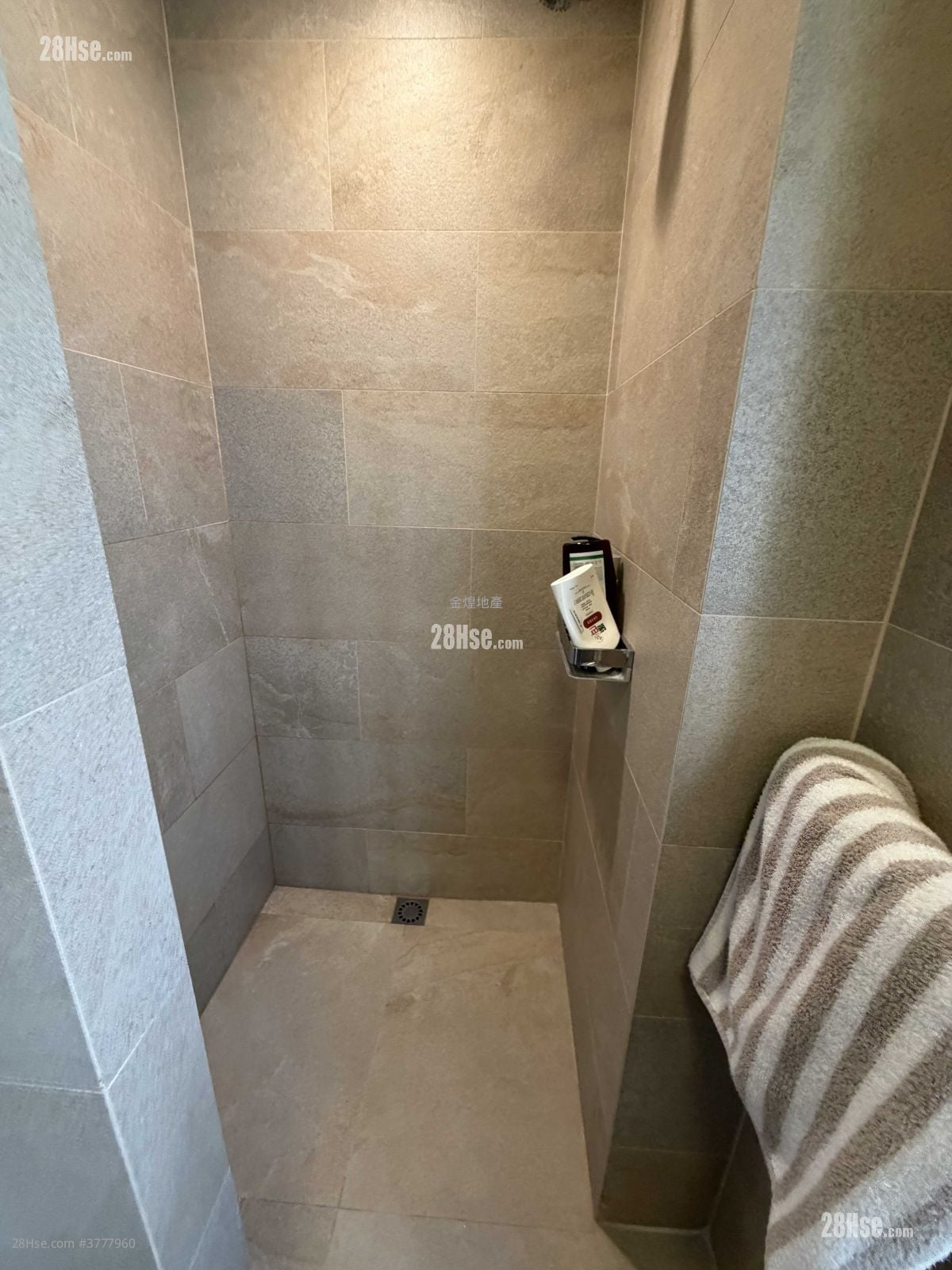 晋宝大厦 售盘 369 平方尺