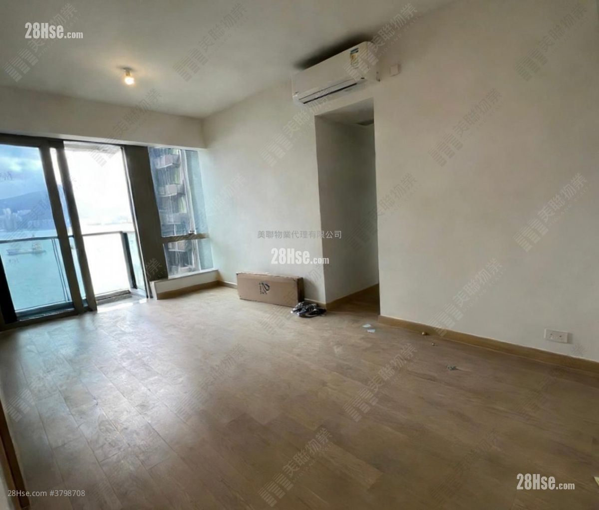 Ocean Marini Sell 3 Bedrooms 815 ft²