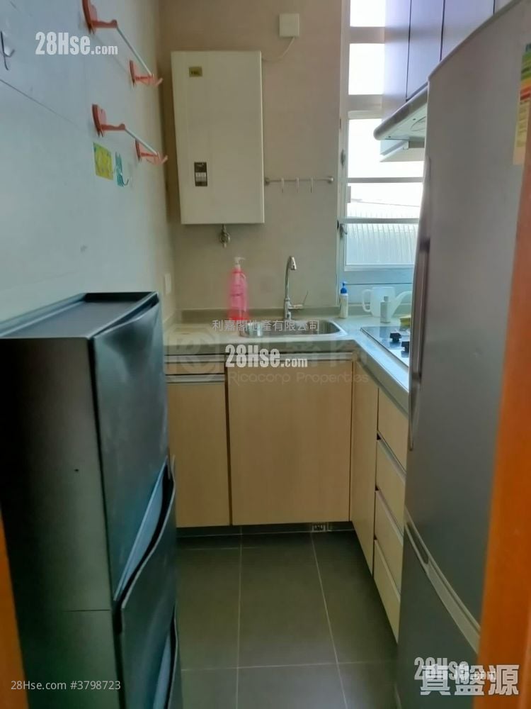 Sunglow Building Sell 2 Bedrooms , 1 Bathroom 411 ft²