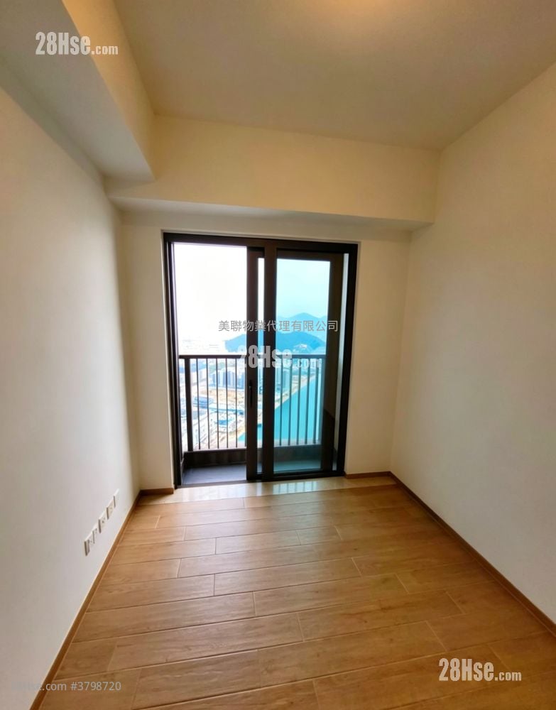 Lp6 Sell 2 Bedrooms , 1 Bathroom 422 ft²