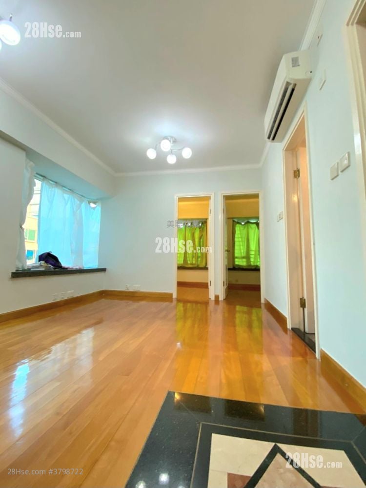 新宝城 售盘 2 房 , 2 浴室 377 平方尺