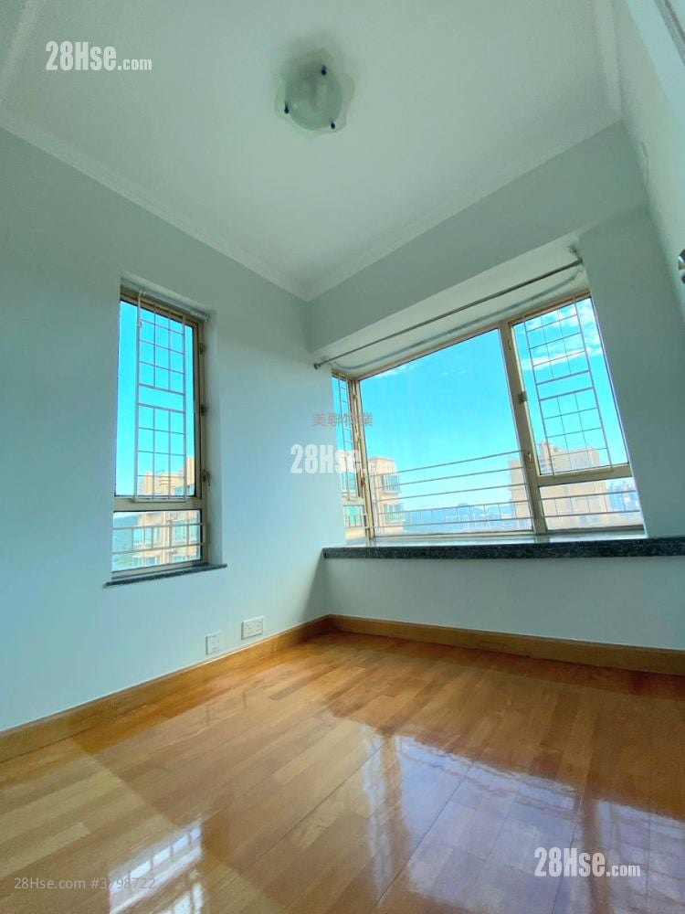 新宝城 售盘 2 房 , 2 浴室 377 平方尺